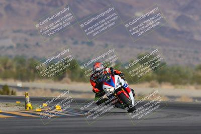 media/Nov-12-2023-SoCal Trackdays (Sun) [[5d1fba4e7d]]/Turn 14 (1035am)/